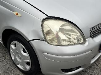 Toyota Yaris 1.3 VVT-i S-Line picture 9
