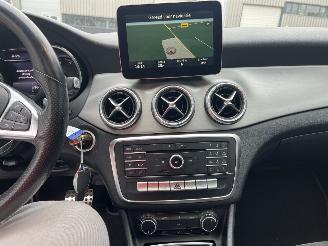Mercedes Cla-klasse 180 Ambition PANO AUTOMAAT picture 18