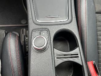 Mercedes Cla-klasse 180 Ambition PANO AUTOMAAT picture 19