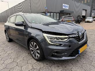 Renault Mégane Estate 1.3 TCe 140 Techno picture 3