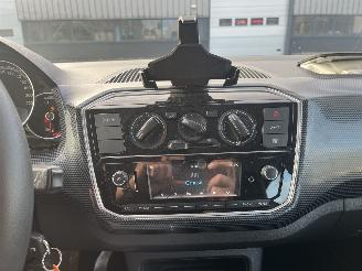 Volkswagen Up! 1.0 BMT move up! picture 20