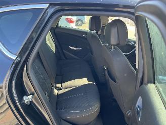 Opel Astra 1.4 Turbo GT picture 10