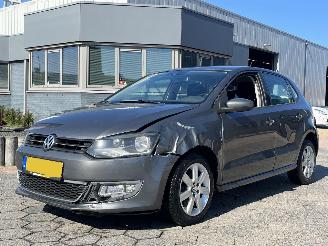 Schadeauto Volkswagen Polo 1.4-16V Comfortline AUTOMAAT 2010/7