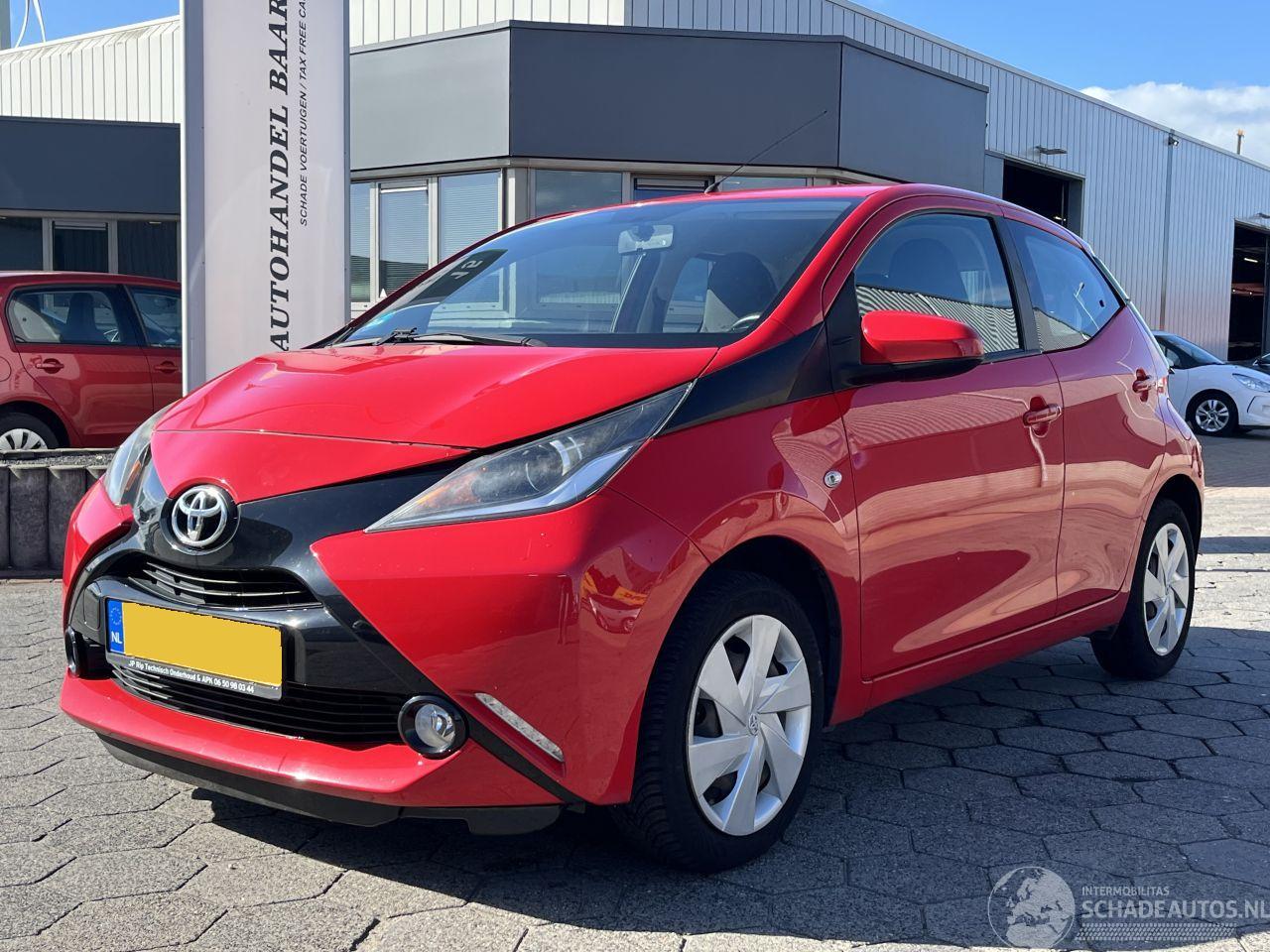Toyota Aygo 1.0 VVT-i x-play