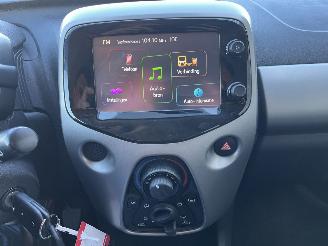 Toyota Aygo 1.0 VVT-i x-play picture 17