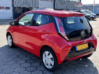 Toyota Aygo 1.0 VVT-i x-play picture 6