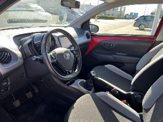 Toyota Aygo 1.0 VVT-i x-play picture 12