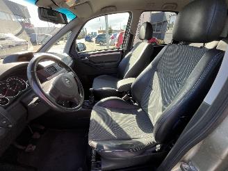 Opel Meriva 1.6-16V Cosmo picture 14