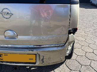 Opel Meriva 1.6-16V Cosmo picture 7