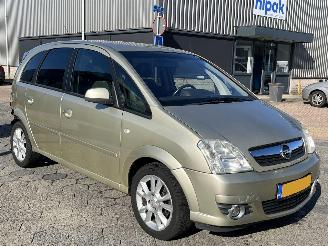 Opel Meriva 1.6-16V Cosmo picture 3