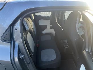 Renault Twingo 1.0 SCe Collection picture 12