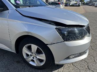Skoda Fabia Combi 1.2 TSI Ambition Business picture 10