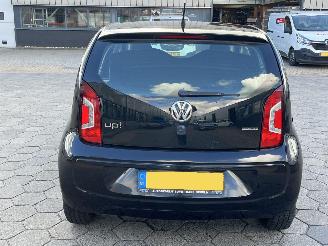 Volkswagen Up! 1.0 take up! BlueMotion picture 5