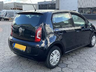 Volkswagen Up! 1.0 take up! BlueMotion picture 4