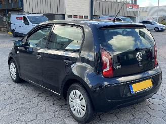 Volkswagen Up! 1.0 take up! BlueMotion picture 6