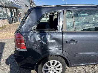 Opel Zafira 1.8 Temptation picture 5