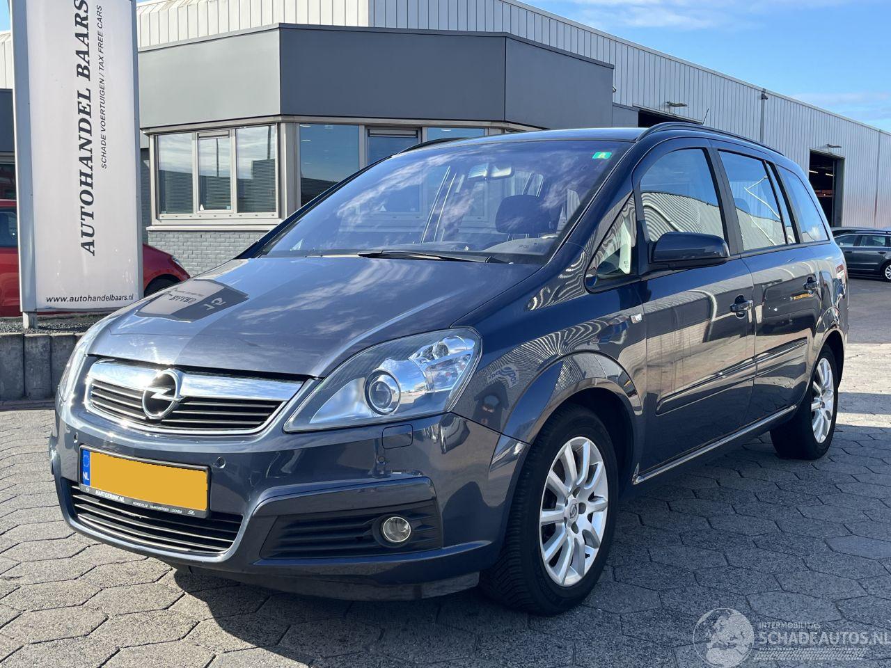 Opel Zafira 1.8 Temptation