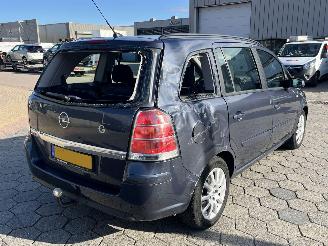 Opel Zafira 1.8 Temptation picture 6