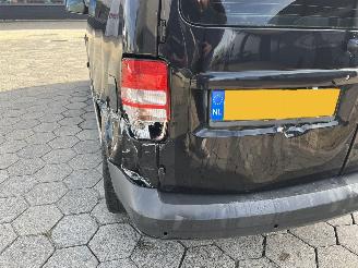 Volkswagen Caddy 1.6 TDI Go BMT picture 13