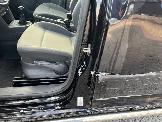 Volkswagen Caddy 1.6 TDI Go BMT picture 11