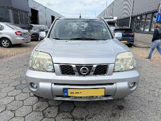 Nissan X-Trail 2.0 Columbia Style 2wd picture 2