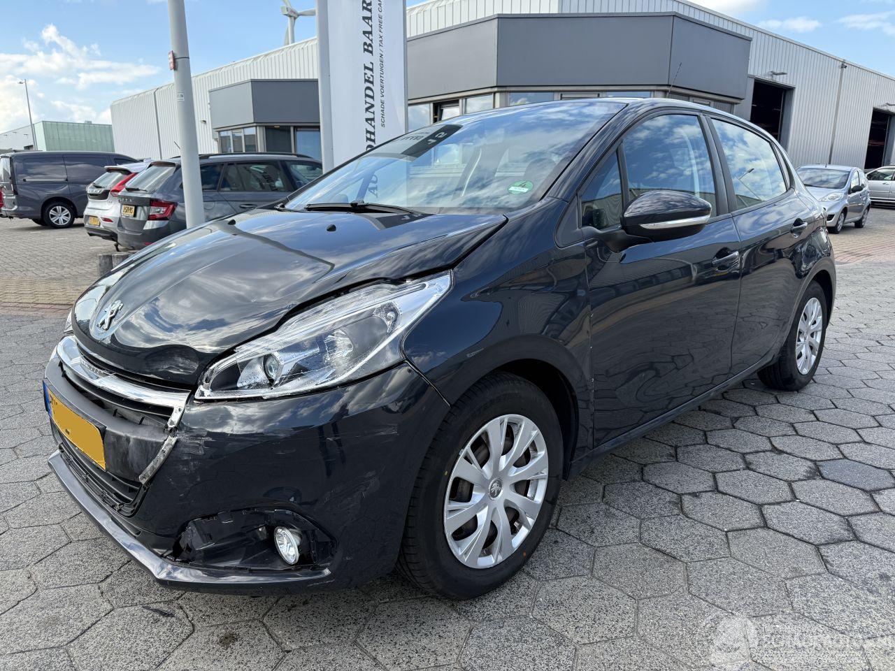 Peugeot 208 1.2 PureTech Blue Lion