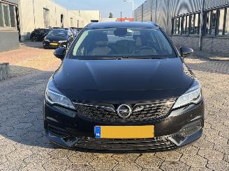 Opel Astra Sports Tourer 110 pk Edition picture 2
