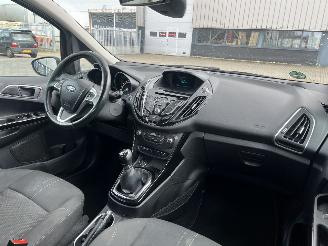 Ford B-Max 1.5 TDCI titanium picture 10