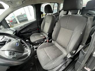 Ford B-Max 1.5 TDCI titanium picture 12