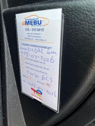 Peugeot 207 1.6 VTi XS picture 13