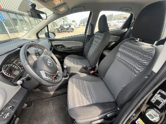 Toyota Yaris 1.0 VVT-i Style picture 17