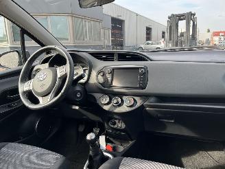 Toyota Yaris 1.0 VVT-i Style picture 15