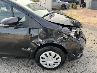 Toyota Yaris 1.0 VVT-i Style picture 13