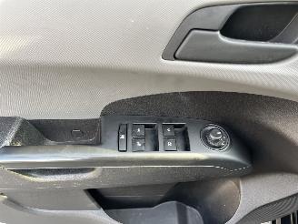 Chevrolet Aveo 1.2 LT picture 17