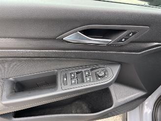 Volkswagen Golf 2.0 TSI GTI 245PK PANO picture 18