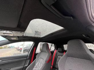 Volkswagen Golf 2.0 TSI GTI 245PK PANO picture 17