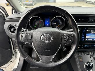 Toyota Auris Touring Sports 1.8 Hybrid Exclusive picture 16