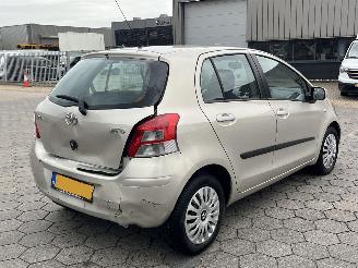 Toyota Yaris 1.3 VVTi Aspiration AUTOMAAT picture 4