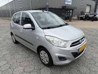 damaged passenger cars Hyundai I-10 1.2 i-Drive Cool 2011/3