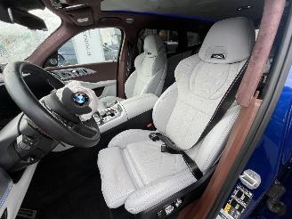 BMW XM PHEV 30 kWh PANO 505KW picture 5