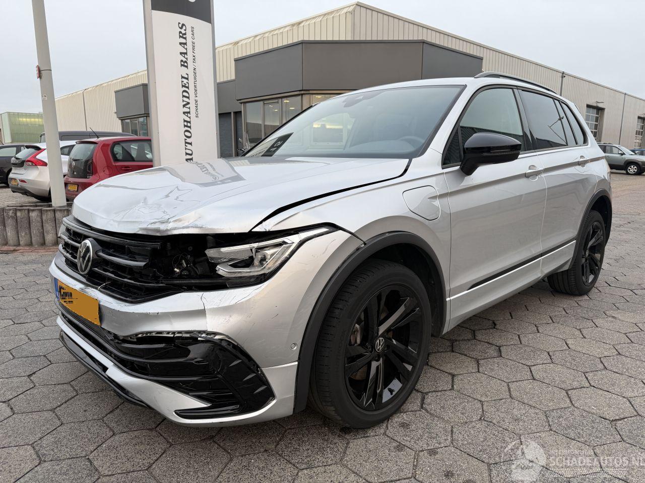 Volkswagen Tiguan R-Line Business+ 1.4 TSI eHybrid