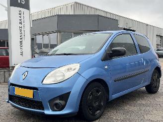 Unfallwagen Renault Twingo 1.2-16V Collection 2011/11
