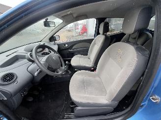 Renault Twingo 1.2-16V Collection picture 12