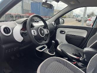 Renault Twingo 1.0 SCe Collection picture 12