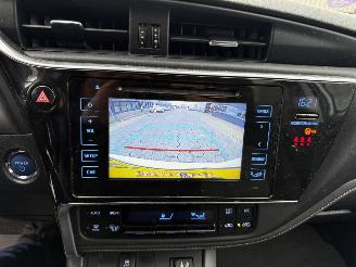 Toyota Auris Touring Sports 1.8 Hybrid Dynamic Go picture 20