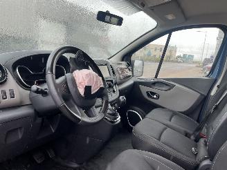 Renault Trafic Passenger 1.6 dCi Grand Authentique Energy picture 17