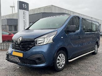 Unfallwagen Renault Trafic Passenger 1.6 dCi Grand Authentique Energy 2018/2