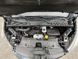 Renault Trafic Passenger 1.6 dCi Grand Authentique Energy picture 7