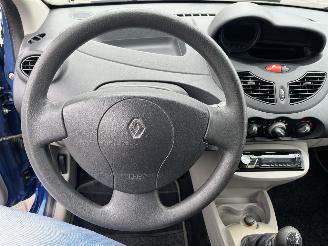 Renault Twingo 1.2 Authentique picture 13