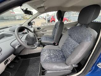 Renault Twingo 1.2 Authentique picture 11